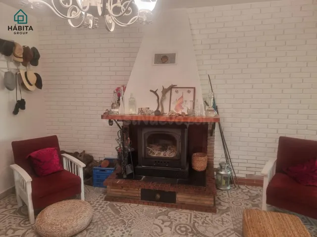 ¡Mucho más que una casa! Espacio, garaje y patio por menos d