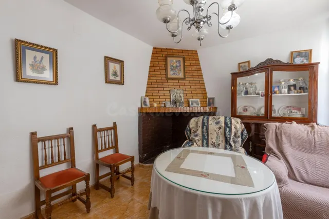 Magnífica vivienda completamente exterior en Atarfe! — 2