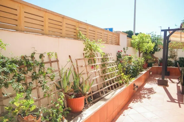 Espectacular Adosado en La Romanilla, Roquetas de Mar por €389,000 — 4
