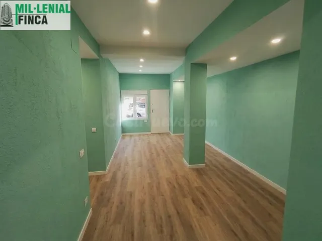 Planta baja totalmente reformada frente a la Masia de Can Ba - foto 2