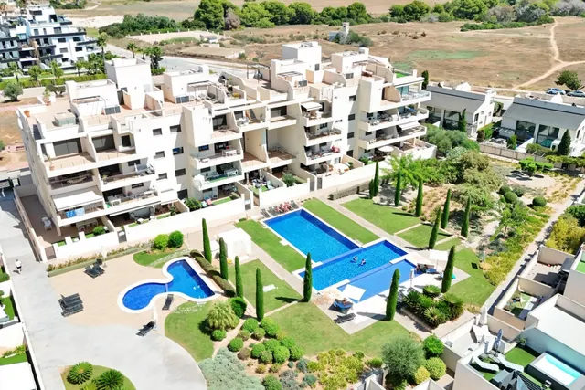 Moderno apartamento de 2 dormitorios en Los Dolses ( Orihuel - foto 4