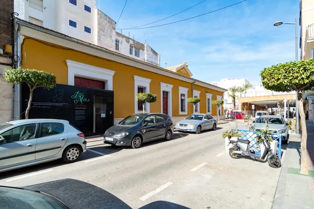 OPORTUNIDAD!!! LOCAL COMERCIAL COMO VIVIENDA. ubicación PERFECTA!!! — 21