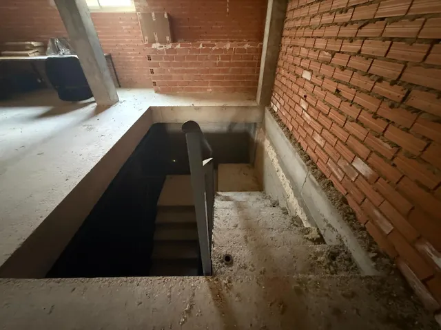 Local en venta en Valdespartera, Calle Mi Tío. — 11
