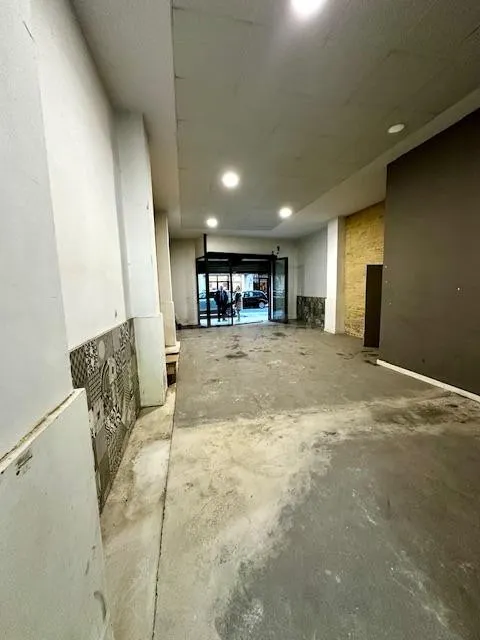 SE VENDE LOCAL EN RUZAFA