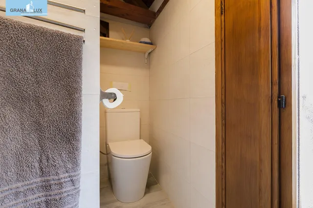 Casa unifamiliar reformada. — 7