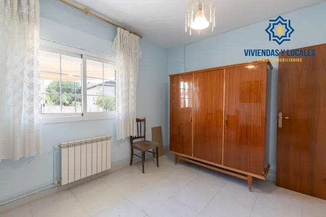Edificio con gran potencial de inversión en La Zubia — 14