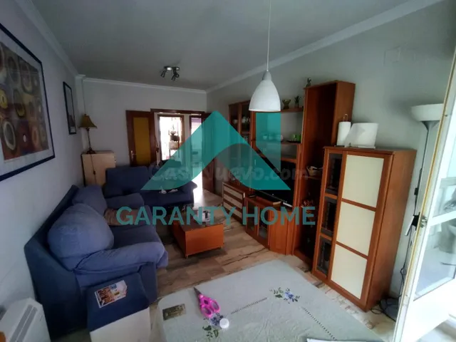 Se VENDE apartamento en zona COLÓN - foto 3