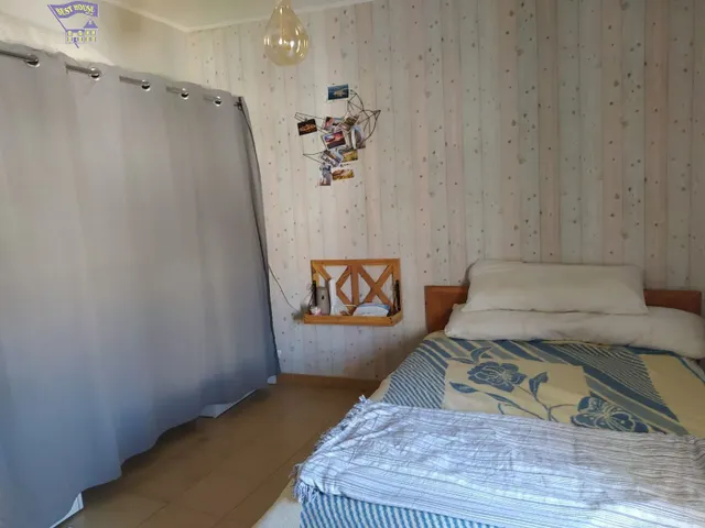 CASA INDEPENDIENTE EN CENTRO — 12