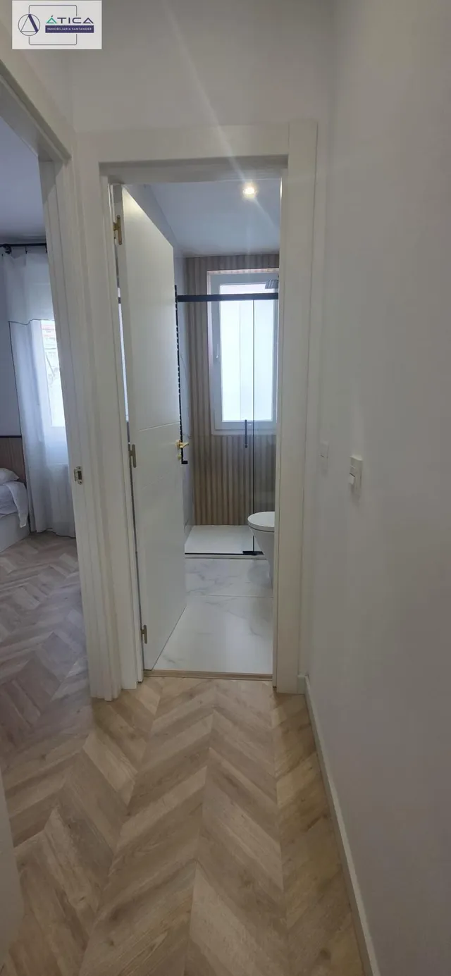 UNA VIVIENDA PARA ENTRAR, SENTIRTE EN CASA Y DISFRUTAR — 26