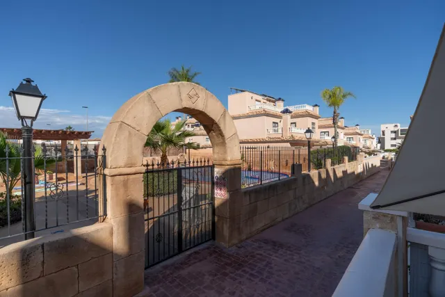 Casa 2 habitaciones 77m² en venta - Los Dolses — 30