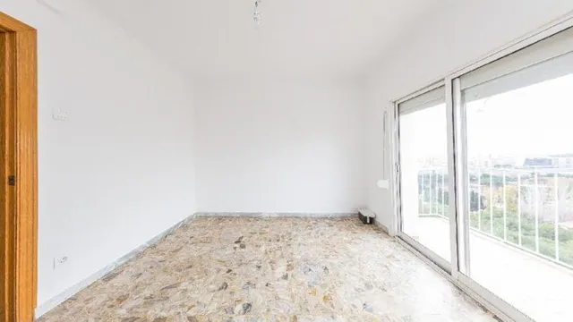 PISO EN VENTA EN HOSPITALET DEL LLOBREGAT — 2