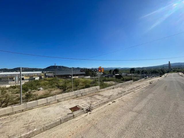 PARCELA DE SUELO INDUSTRIAL URBANO EN LA LLOSA DE RANES — 6
