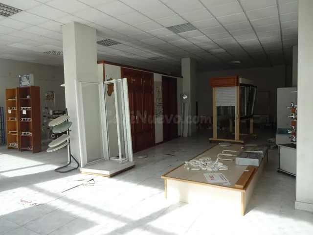 LOCAL COMERCIAL EN MILLADOIRO - foto 4
