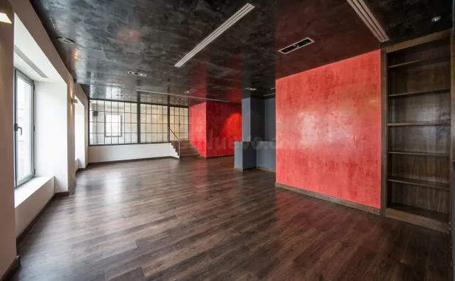 Local Comercial de 308 m2 en Alquiler en El Rodeo – Ideal Clínica, Súper u Oficinas — 2