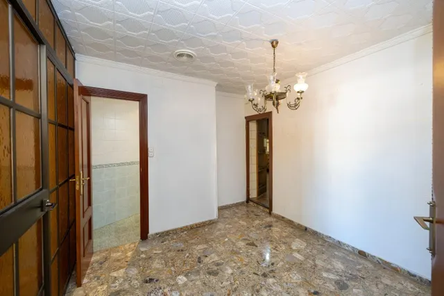 Edificio con gran potencial de desarrollo residencial en Zaidín – Granada — 10
