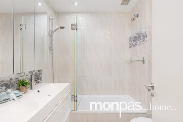 Piso en venta en Intxaurrondo — 17