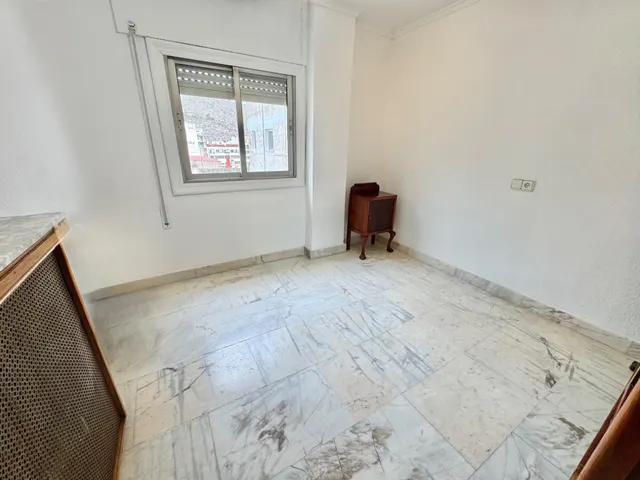 ESTUPENDO PISO DE 4 DORMITORIOS EN LA GLORIETA DE ALQUILER CON AMPLIO BALCÓN  (SE AMUEBLA SEGÚN NECESIDAD) ¡¡VISITELO SIN COMPORMISO!! — 13
