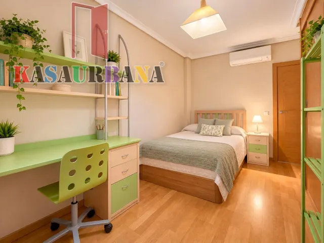 Kasaurbana ofrece en venta chalet en Getafe — 21