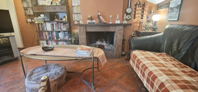 CASA PAREADA EN LA SIERREZUELA — 12