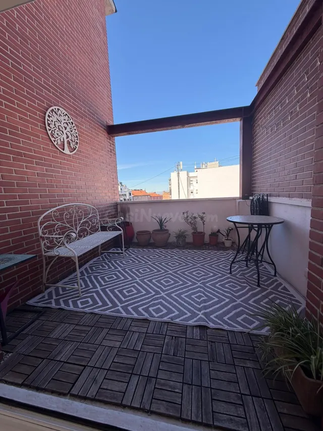 ESTUPENDO APARTAMENTO con TERRAZA en VALDEACEDERAS - foto 2