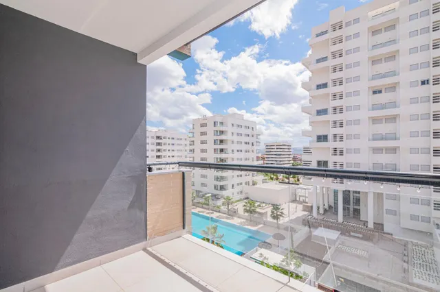 OPORTUNIDAD EN VENTA DE PISO VPO DE 3 DORMITORIOS EN BARRIO ALBAYDA CON PLAZA DE GARAGE Y TRASTERO — 20