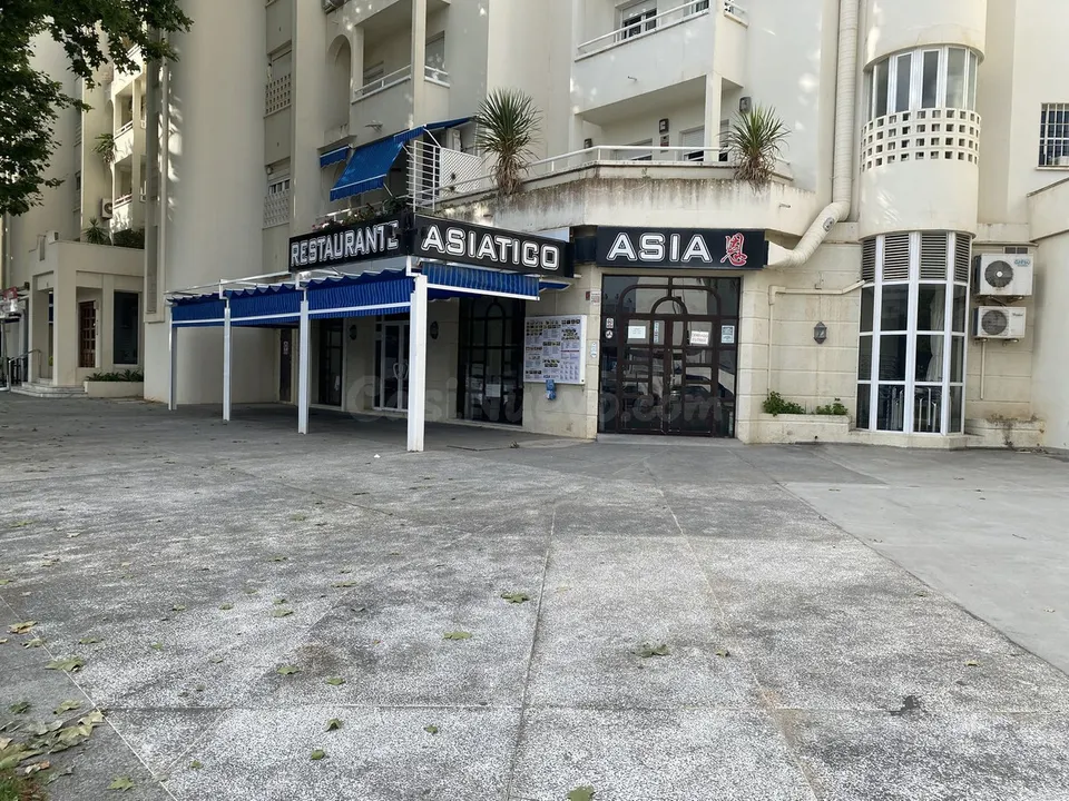 Restaurante 222m² en venta - Centro