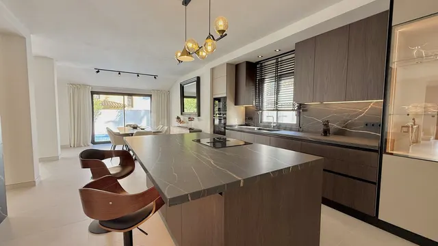 Villa 5 habitaciones 360m² en alquiler - Marbella - foto 4
