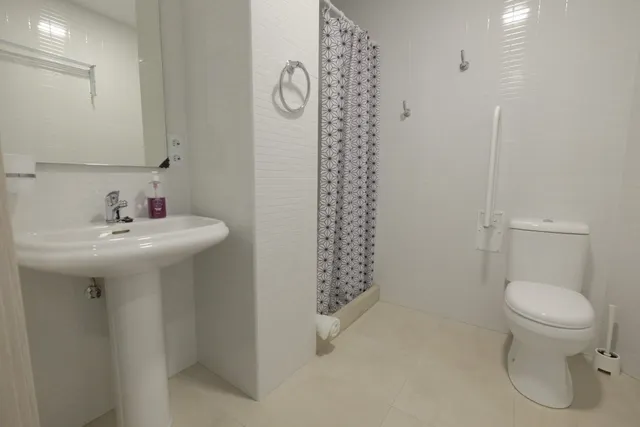 Hostal en el Centro Urbano — 9