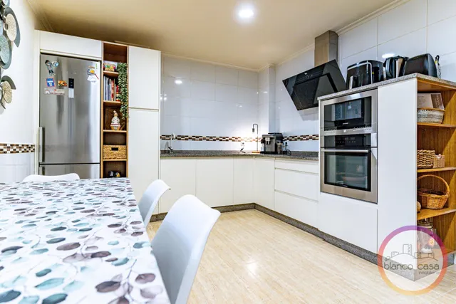 ¡ un piso con terraza de más de 25 m2, garaje y trastero en Carballo por 189.990€! — 5