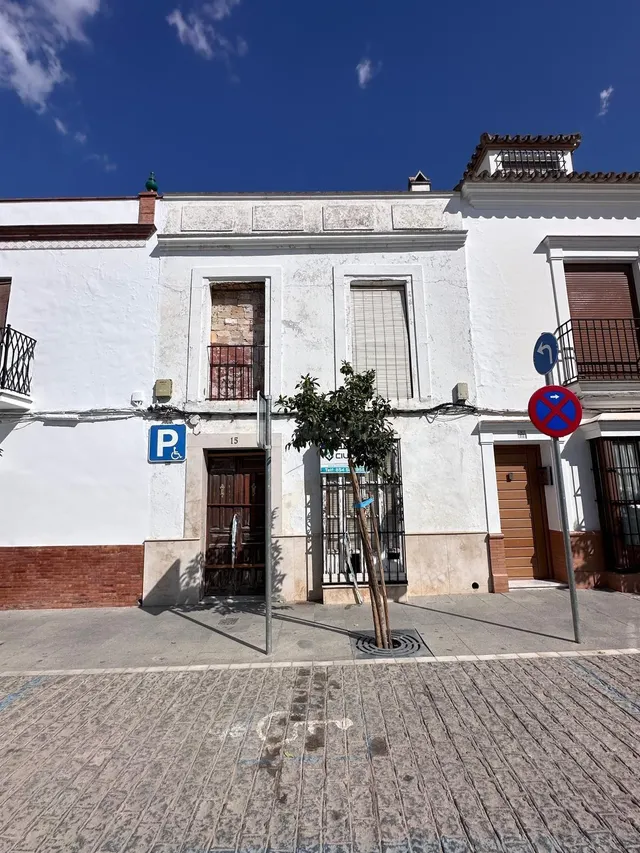CASA EN PLAZA DEL CONVENTO