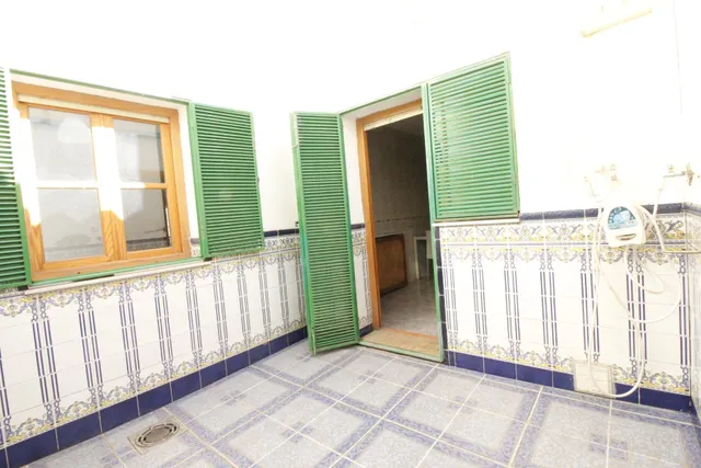 EXCELENTE CASA EN EL CENTRO DE BAZA!!!! — 8