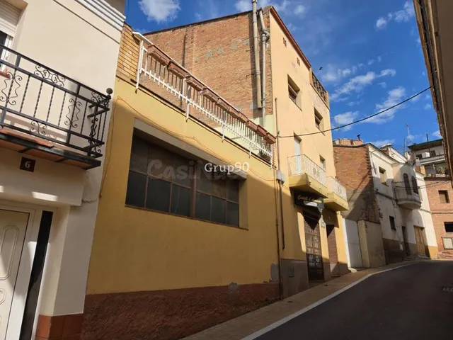 Espectacular casa de 567 m2 con infinitas posibilidades en Almenar — 10