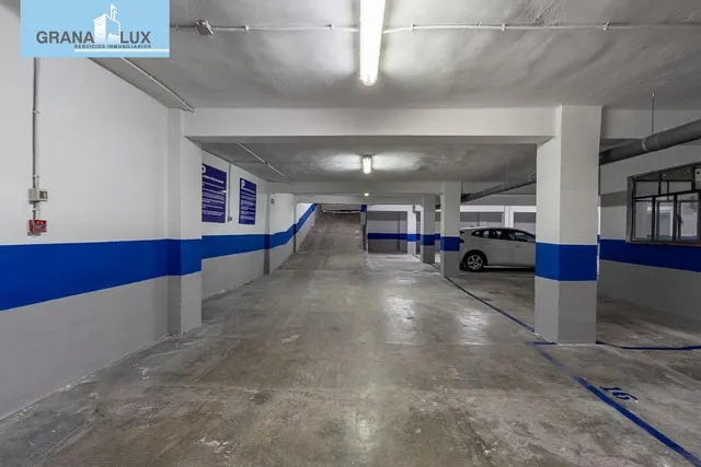 PARKING DE 30 PLAZAS EN PLENO CENTRO DE GRANADA — 17