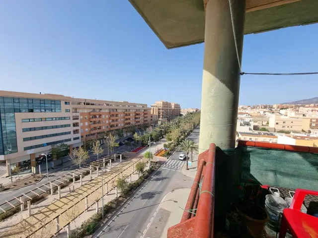 Ático con encanto: Vistas al mar, comodidad y céntrico — 10