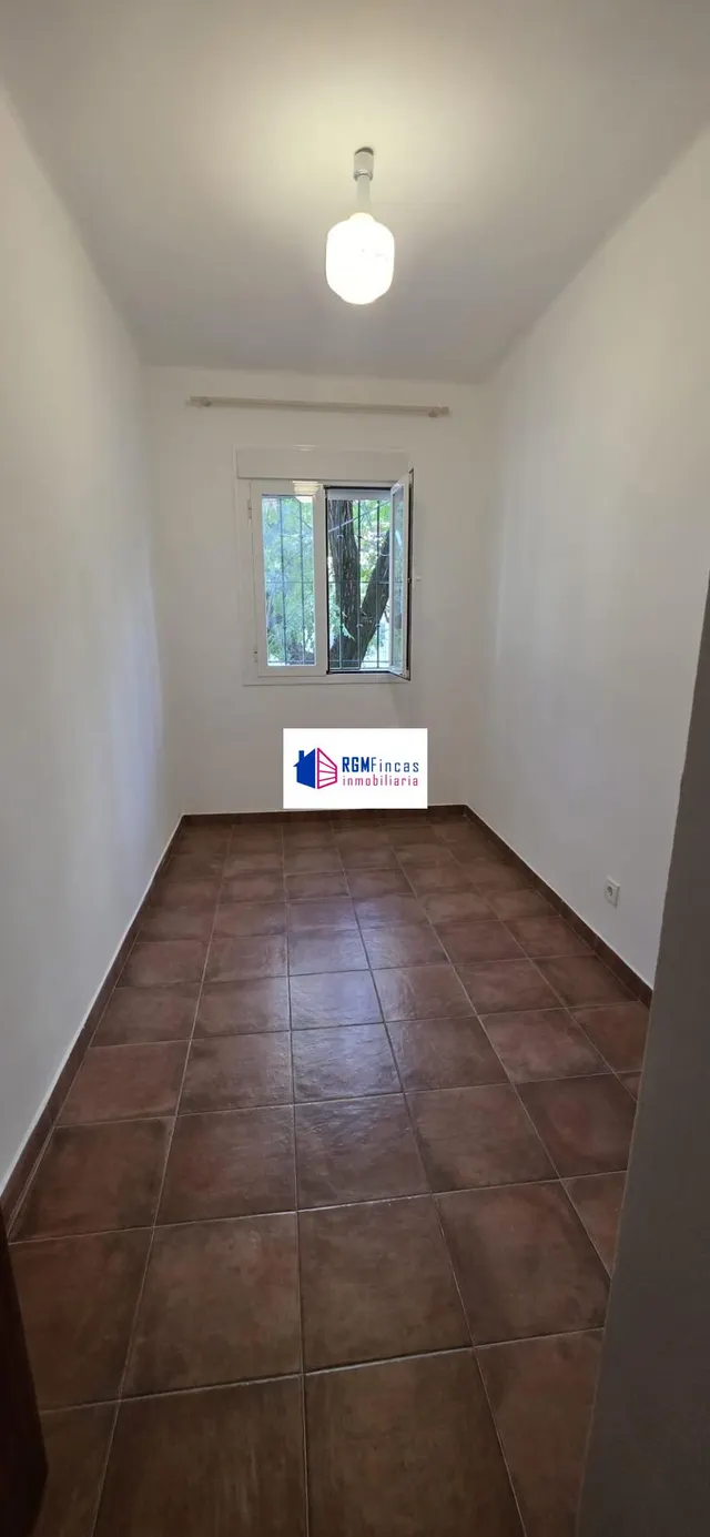 Piso 3 habitaciones 84m² en alquiler - Reina Mercedes - Heliópolis — 21