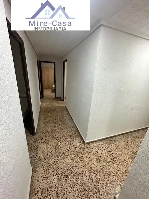SE VENDE ENTRESUELO CON ASCENSOR — 7