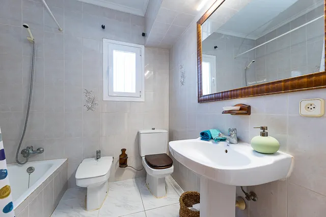 UNIFAMILIAR DE 5 habitaciones CON PISCINA EN SON FERRER (2 viviendas) — 30