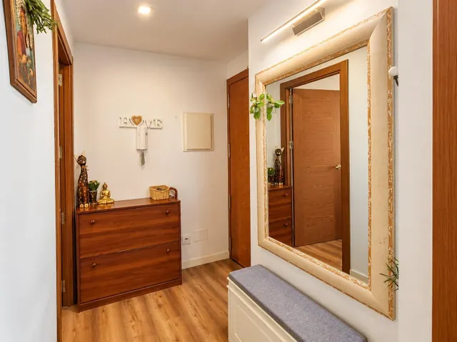 Piso reformado y luminoso con 3 habitaciones y balcón en Son Cotoner — 14