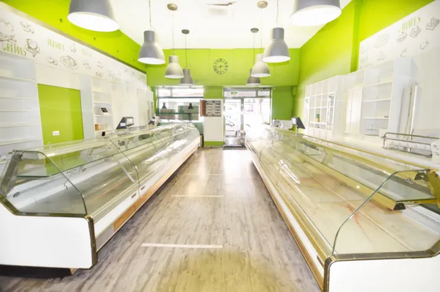 Urbis te ofrece un local comercial en venta en zona Centro, Salamanca. — 2