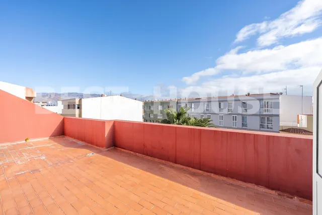 ÁTICO CON UNA TERRAZA ESPECTACULAR - foto 2