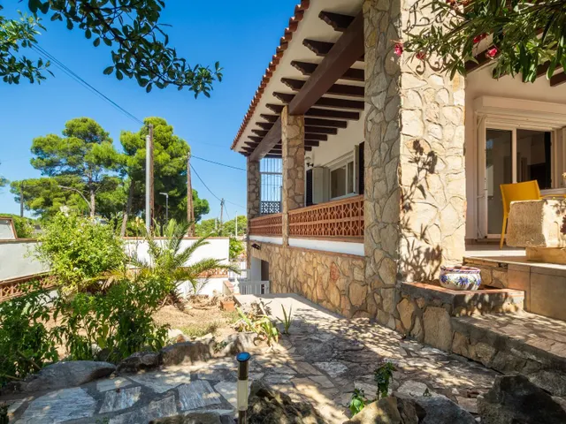 Casa en muy buen estado con piscina privada en la zona de Puig Sec — 24