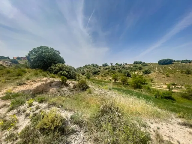 Terreno en venta en calle Carahorma G 587, Lillo — 6