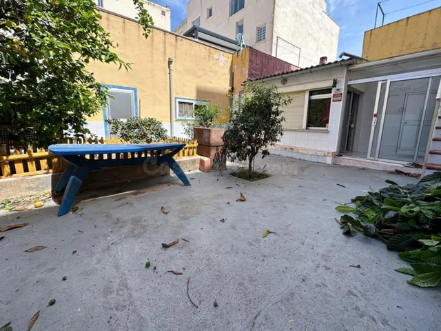 UNIFAMILIAR CON TERRAZA - MOLINAR