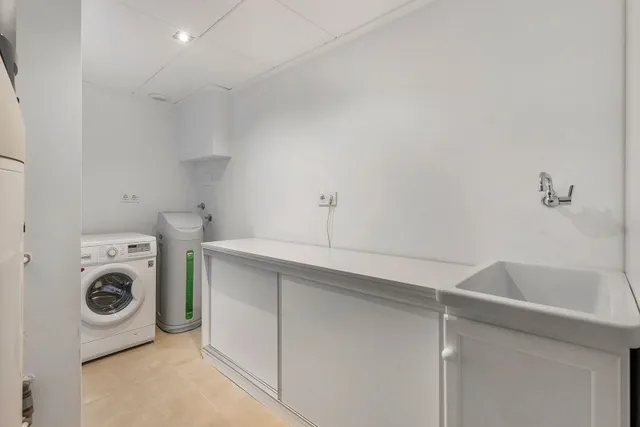 Villa 5 habitaciones 296m² en venta - La Zenia — 50