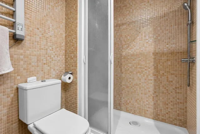 Casa adosada en venta en los bermejales — 37