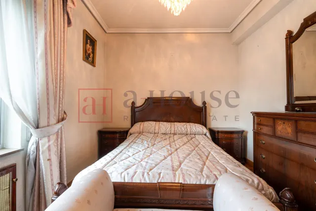 PISO EXTERIOR CON PISCINA  Y PLAZA DE GARAJE EN EL BARRIO DE ESTRELLA — 15