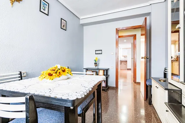Piso en venta en calle Alcácer Valencia — 12