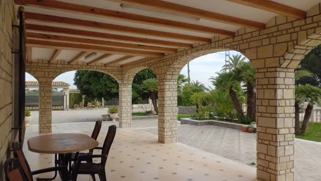 MAGNIFICO CHALET EN VALVERDE — 4