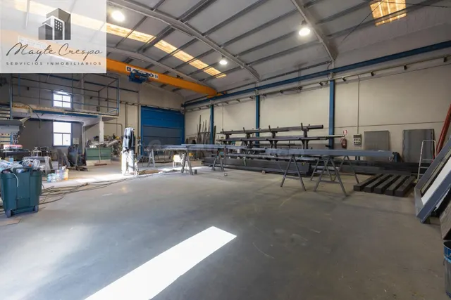 ¡Oportunidad única en Cijuela! Nave industrial lista para em - foto 2