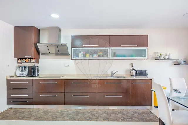 Chalet 3 habitaciones 312m² en venta - Azurém - foto 5